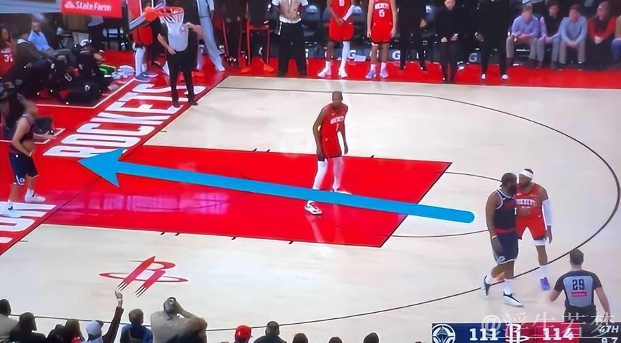 哈登遭快船球迷炮轰！火箭记者不希望他回归：关键时刻总掉链子